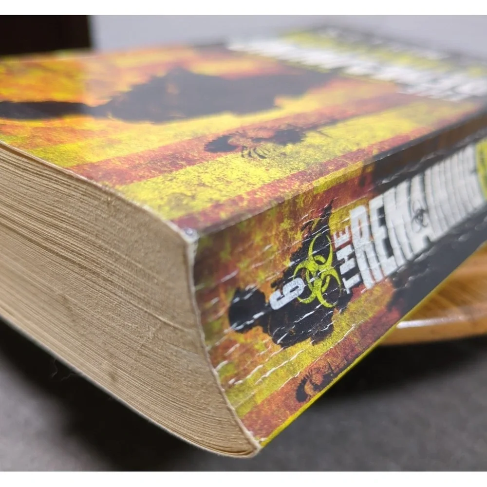 The Remaining: Extinction by  D. J. Molles First‎ Edition PB July 2015 ZA Zombie